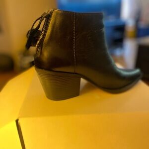 Black Boot - OKER - Jordan - Size 9